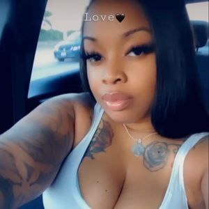 Meet your Posher, Jakylaa